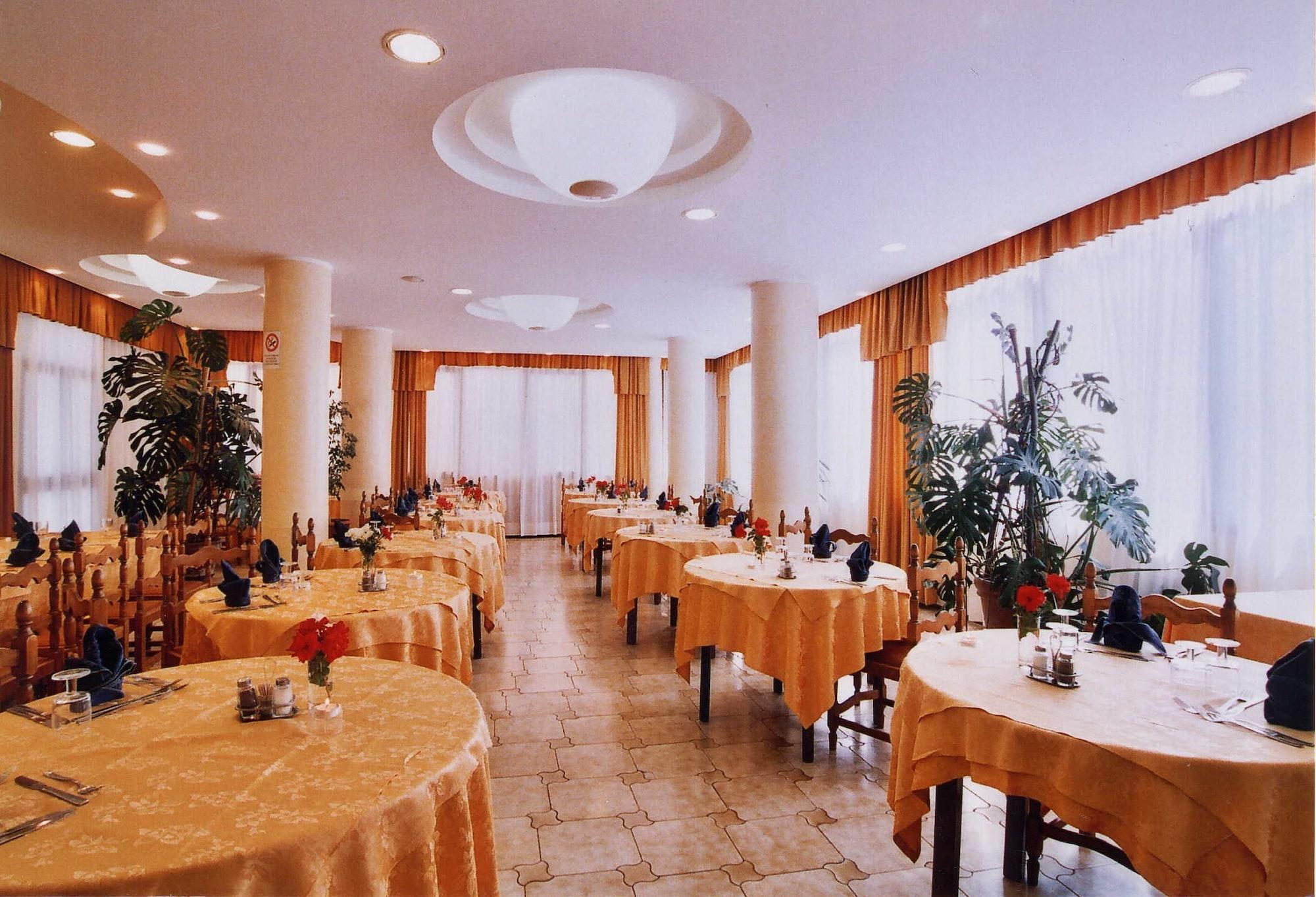 Hotel Marrani Ronta Екстериор снимка