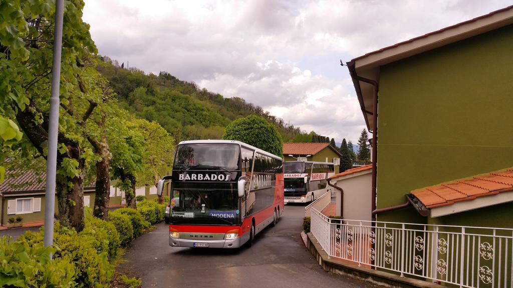 Hotel Marrani Ronta Екстериор снимка